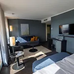 Michels Strandhotel Germania Отель Нордерней