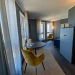 Michels Strandhotel Germania Отель Нордерней
