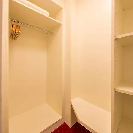 Michels Strandhotel Germania Hotel 4*