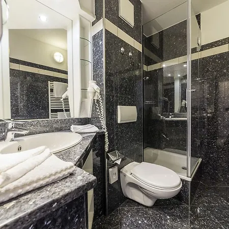 Hotel Michels Strandhotel Germania 4*