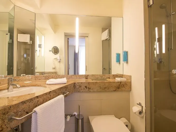 Michels Strandhotel Germania 4*